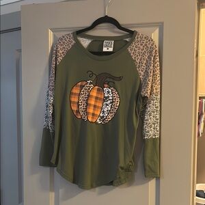 Green Pumpkin Graphic Long Sleeve Top